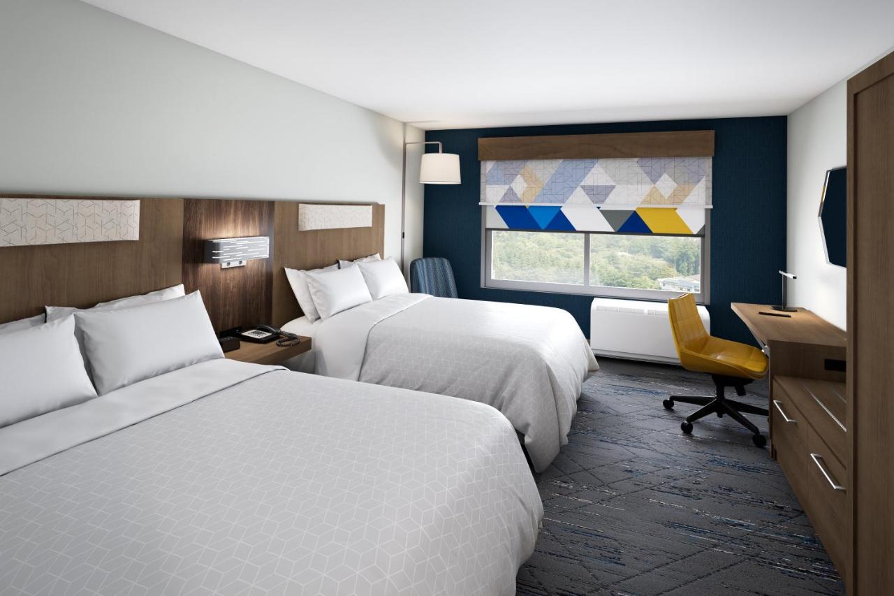 Express & By Ihg Hotel 3*